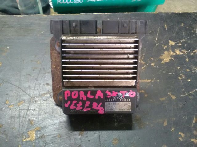 bontott TOYOTA COROLLA VERSO Porlasztó Elektronika