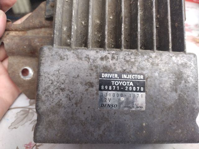 bontott TOYOTA COROLLA VERSO Porlasztó Elektronika