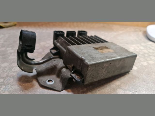 bontott TOYOTA COROLLA VERSO Porlasztó Elektronika