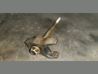 bontott TOYOTA COROLLA VERSO Porlasztó Lefogató