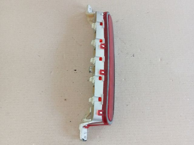 bontott TOYOTA COROLLA VERSO Pótféklámpa