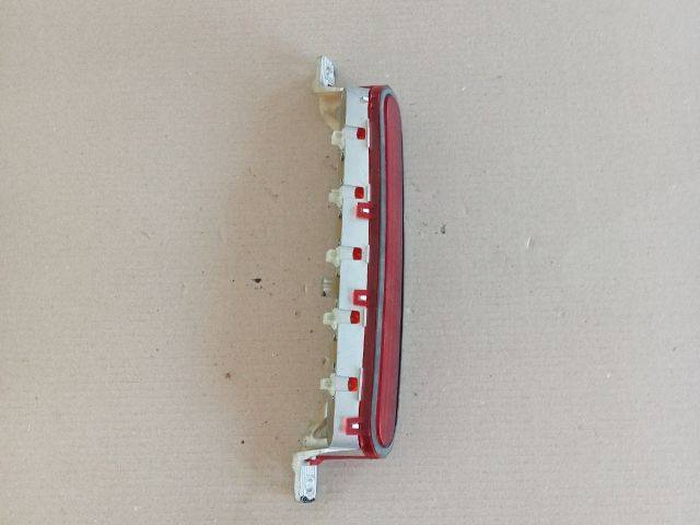 bontott TOYOTA COROLLA VERSO Pótféklámpa