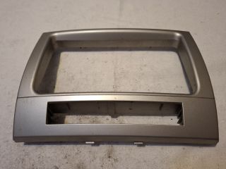 bontott TOYOTA COROLLA VERSO Rádió / CD Keret