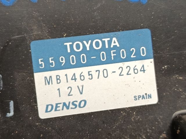 bontott TOYOTA COROLLA VERSO Rádió / CD