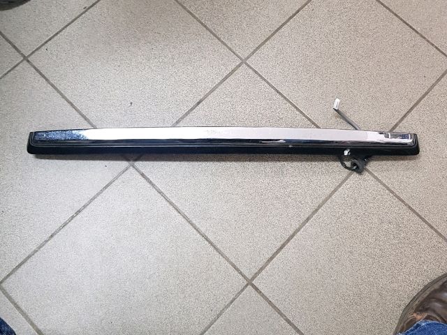 bontott TOYOTA COROLLA VERSO Rendszámtábla Világítás Keret