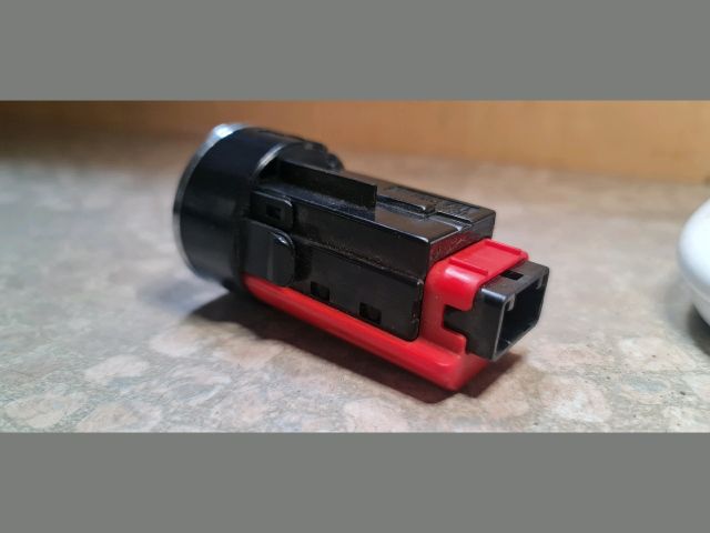 bontott TOYOTA COROLLA VERSO Start / Stop Indító Gomb