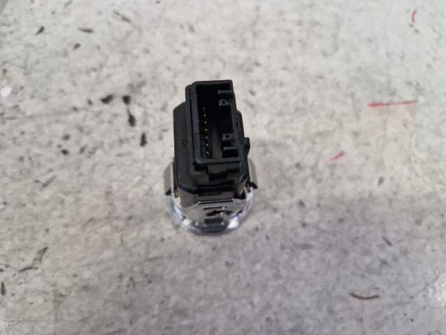 bontott TOYOTA COROLLA VERSO Start / Stop Indító Gomb