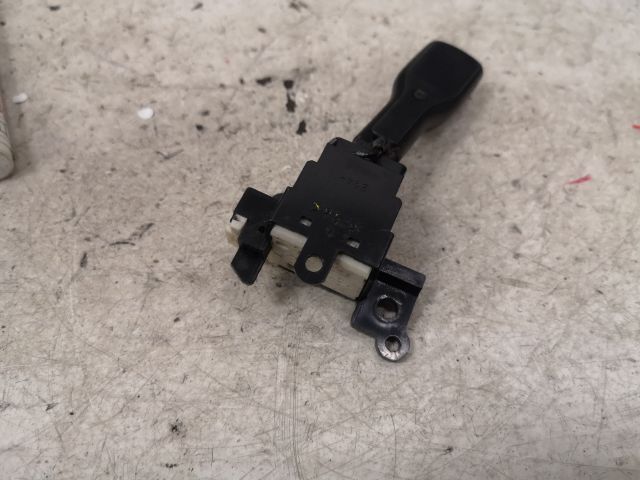 bontott TOYOTA COROLLA VERSO Tempomat Kar (Magában)