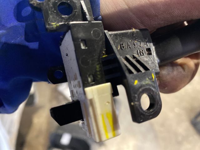 bontott TOYOTA COROLLA VERSO Tempomat Kar (Magában)