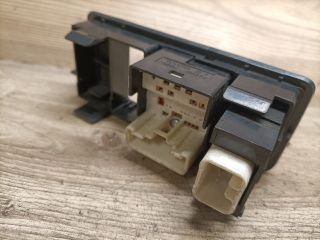 bontott TOYOTA COROLLA VERSO Tükör Kapcsoló