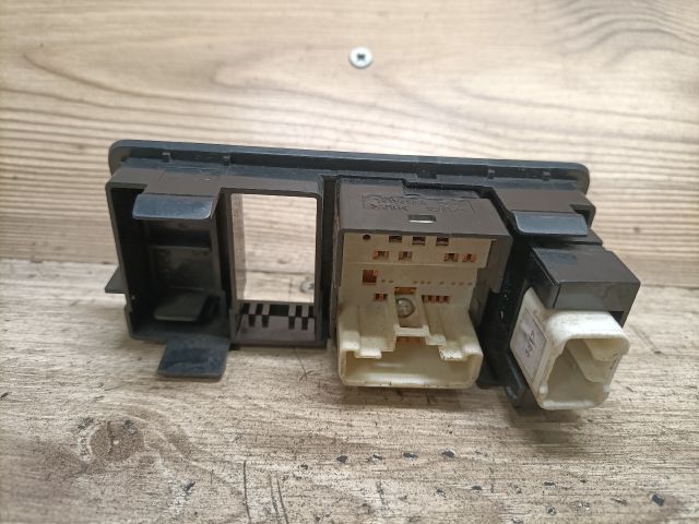 bontott TOYOTA COROLLA VERSO Tükör Kapcsoló