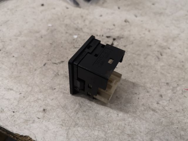 bontott TOYOTA COROLLA VERSO Tükör Kapcsoló