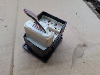 bontott TOYOTA COROLLA VERSO Tükör Kapcsoló