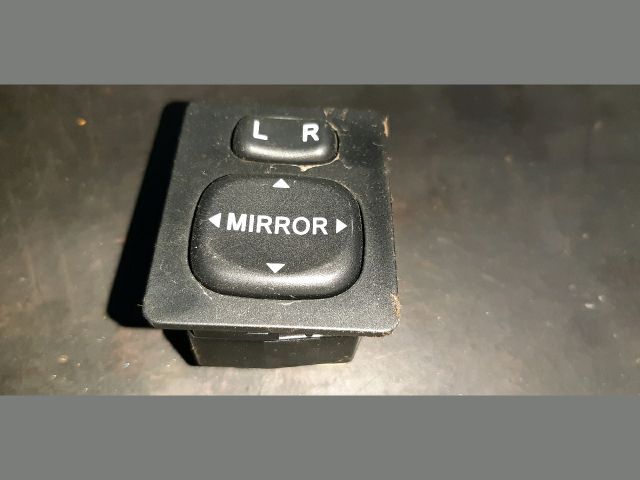 bontott TOYOTA COROLLA VERSO Tükör Kapcsoló