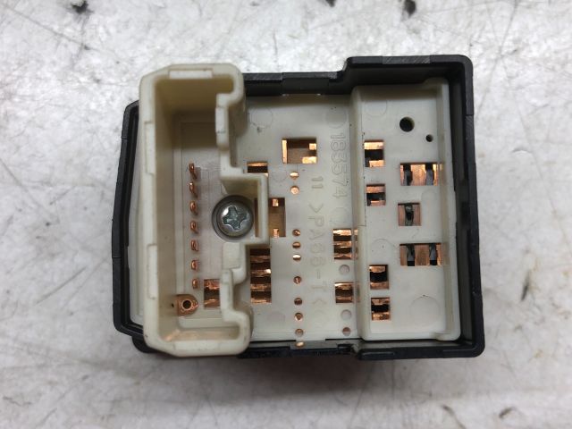 bontott TOYOTA COROLLA VERSO Tükör Kapcsoló