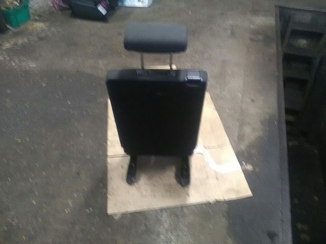 bontott TOYOTA COROLLA VERSO Ülés (Pozíciófüggetlen)