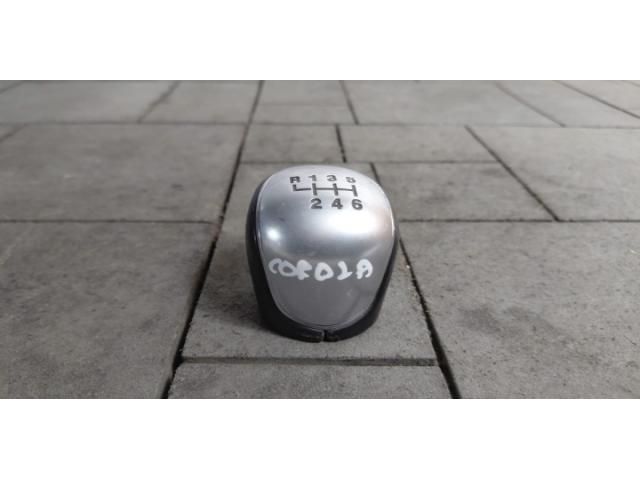 bontott TOYOTA COROLLA VERSO Váltógomb