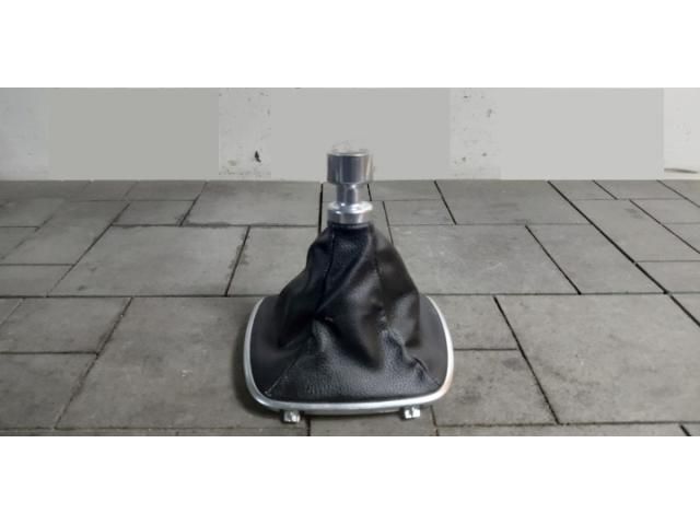 bontott TOYOTA COROLLA VERSO Váltószoknya