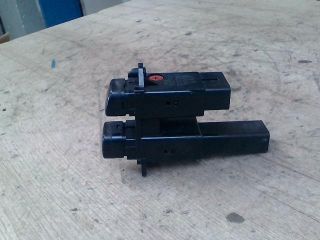 bontott TOYOTA COROLLA Vészvillogó Kapcsoló