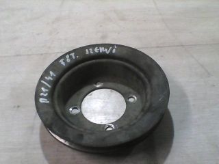 bontott TOYOTA DYNA Szíjtárcsa