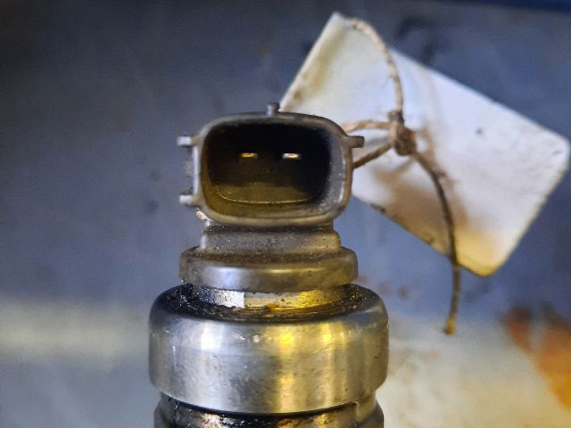 bontott TOYOTA DYNA Porlasztó (1 db)