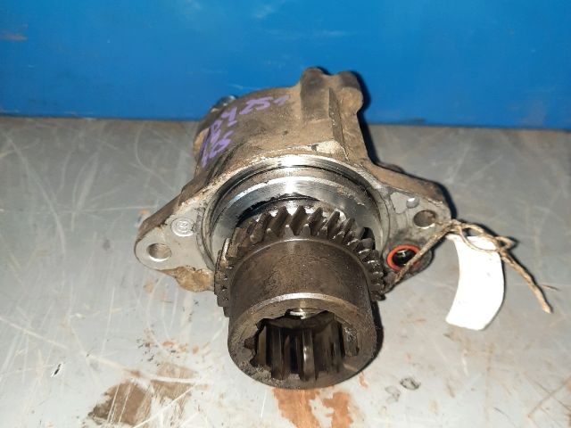 bontott TOYOTA DYNA Vákumpumpa