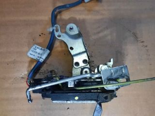 bontott TOYOTA DYNA Bal első Ajtózár