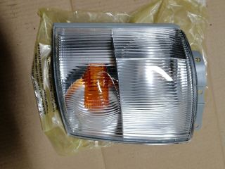 bontott TOYOTA DYNA Bal első Irányjelző