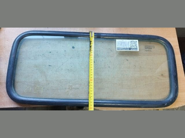 bontott TOYOTA DYNA Hátsó Szélvédő