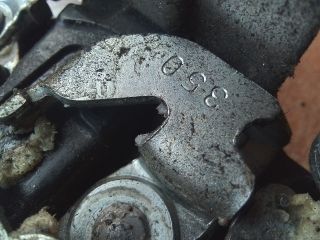 bontott TOYOTA DYNA Jobb első Ajtózár