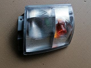 bontott TOYOTA DYNA Jobb első Irányjelző