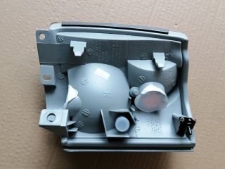 bontott TOYOTA DYNA Jobb első Irányjelző