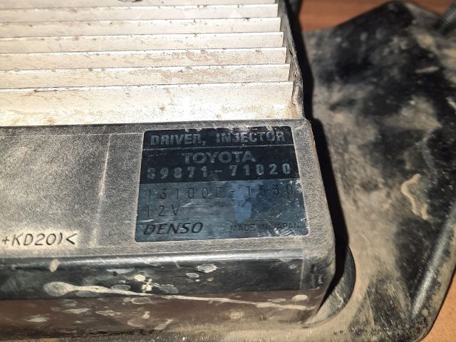 bontott TOYOTA DYNA Üzemanyag Befecskendező Vezérlő