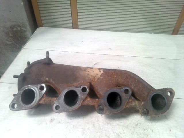 bontott TOYOTA HIACE Leömlő (Soros)