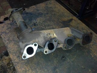 bontott TOYOTA HIACE Leömlő (Soros)