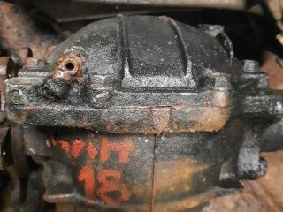 bontott TOYOTA HIACE Első Differenciálmű