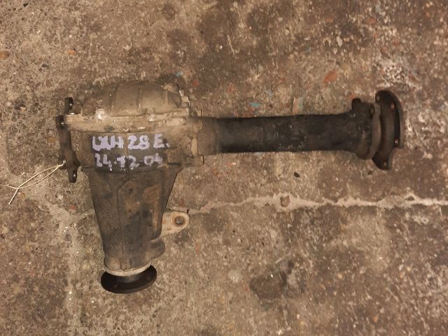 bontott TOYOTA HIACE Első Differenciálmű