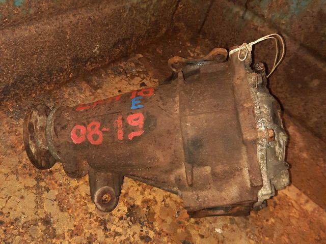 bontott TOYOTA HIACE Első Differenciálmű