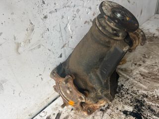 bontott TOYOTA HIACE Első Differenciálmű