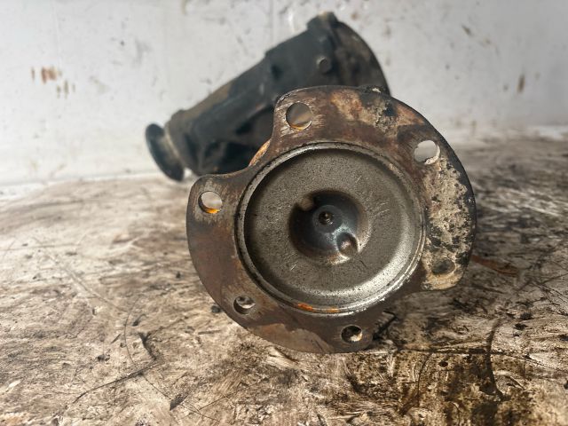 bontott TOYOTA HIACE Első Differenciálmű