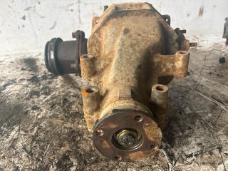 bontott TOYOTA HIACE Hátsó Differenciálmű