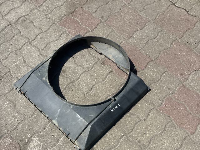 bontott TOYOTA HIACE Hűtőventilátor Keret