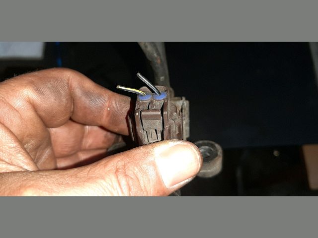 bontott TOYOTA HIACE EGR / AGR Vákum Szelep