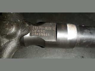 bontott TOYOTA HIACE Porlasztó (1 db)