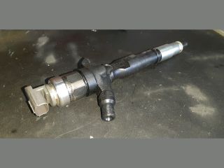 bontott TOYOTA HIACE Porlasztó (1 db)