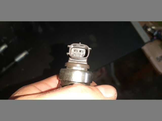 bontott TOYOTA HIACE Porlasztó (1 db)