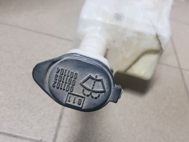 bontott TOYOTA HIACE Ablakmosó Tartály