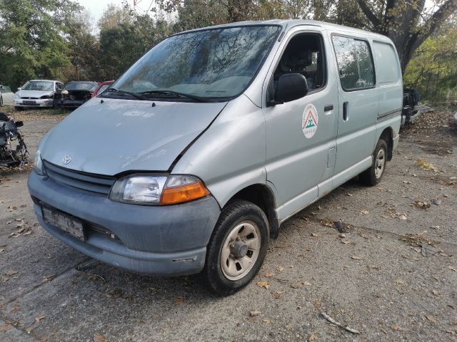 bontott TOYOTA HIACE Bal első Ajtó (Részeivel)