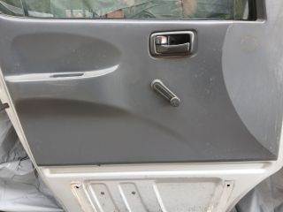 bontott TOYOTA HIACE Bal első Ajtó (Részeivel)