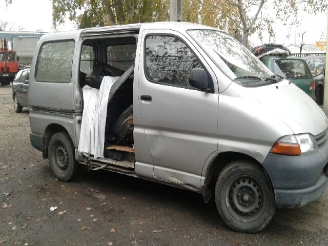 bontott TOYOTA HIACE Bal Helyzetjelző